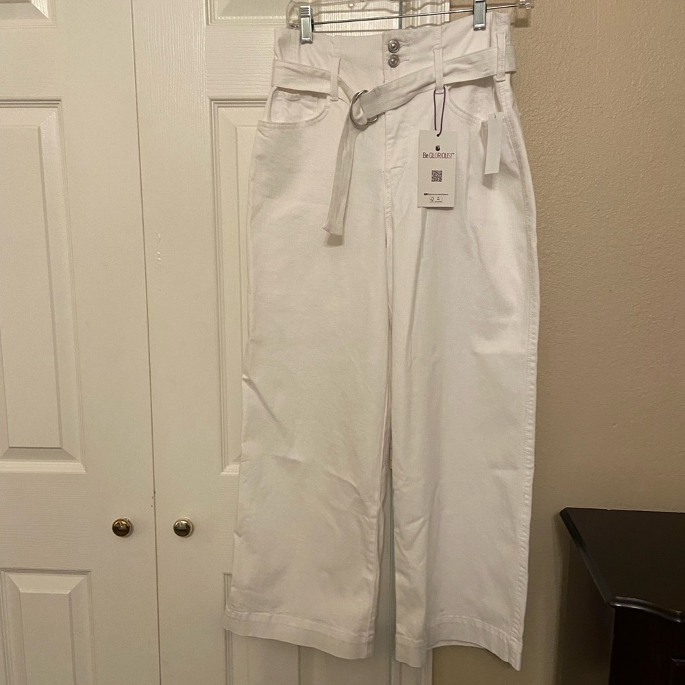 Gloria Vanderbilt Elegant White Pants